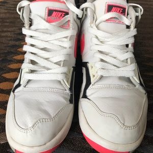 Nike Air Tech Challenge 2